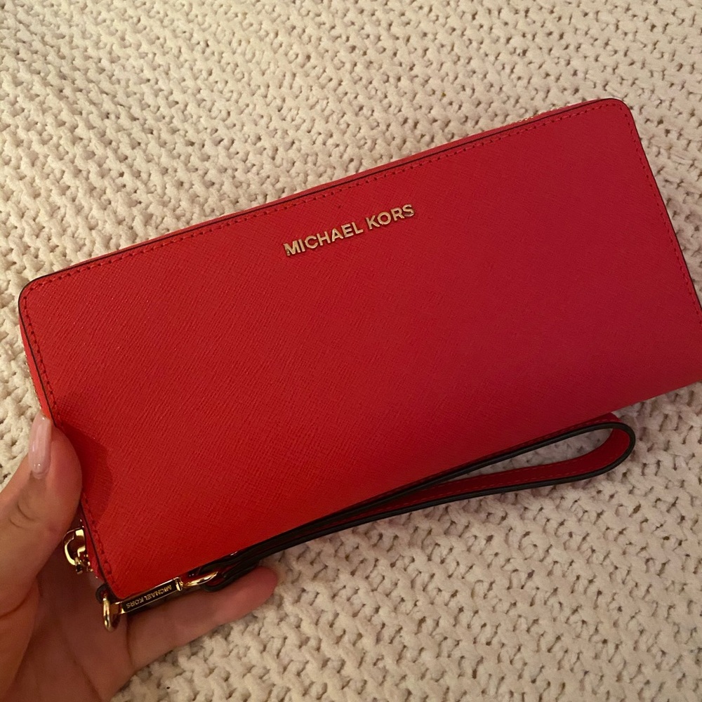 PINK MICHAEL KORS WALLET